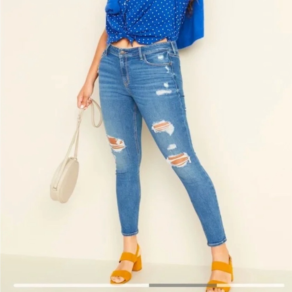 Old Navy Rockstar Ripped Dark Wash Distressed Mid Rise Skinny Jeans  8 P…